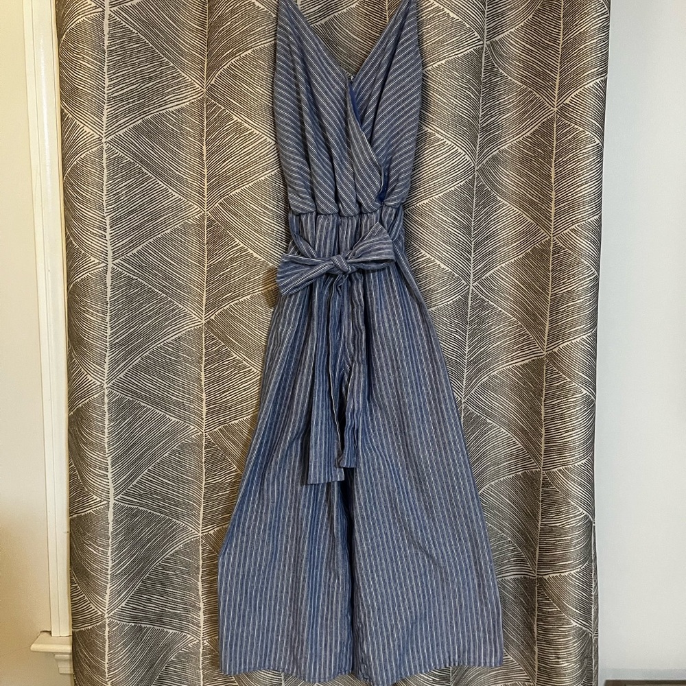 💙blue and white striped romper / jumper